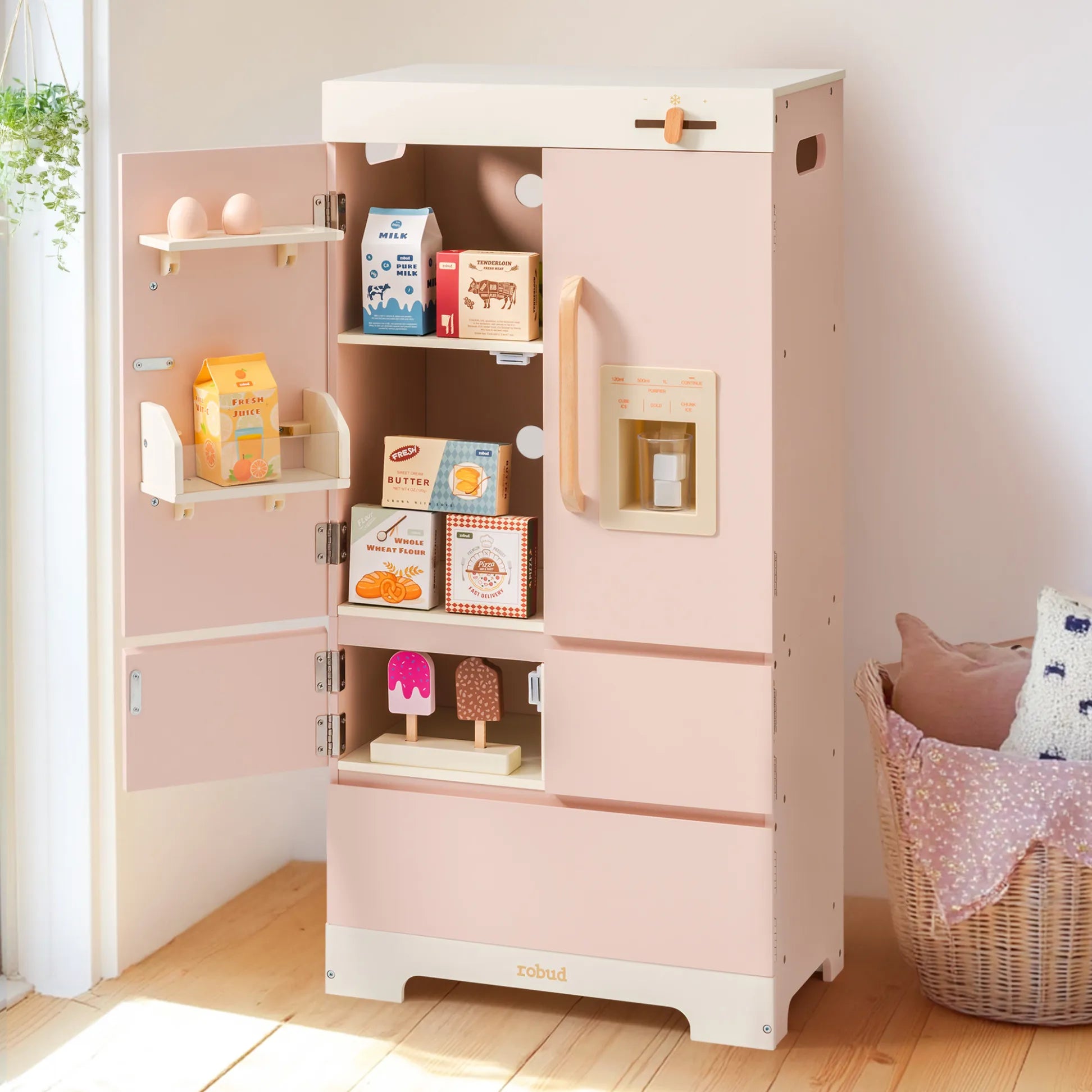 Wooded play refrigerator with realistic food accessories 