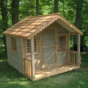 Canadian Playhouse Factory - DIY Little Alexandra Cottage 8ft. x 6ft. With Covered Front Porch