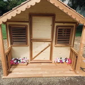 Canadian Playhouse Factory - DIY Little Alexandra Cottage 6ft x 6ft  With Covered Front Porch